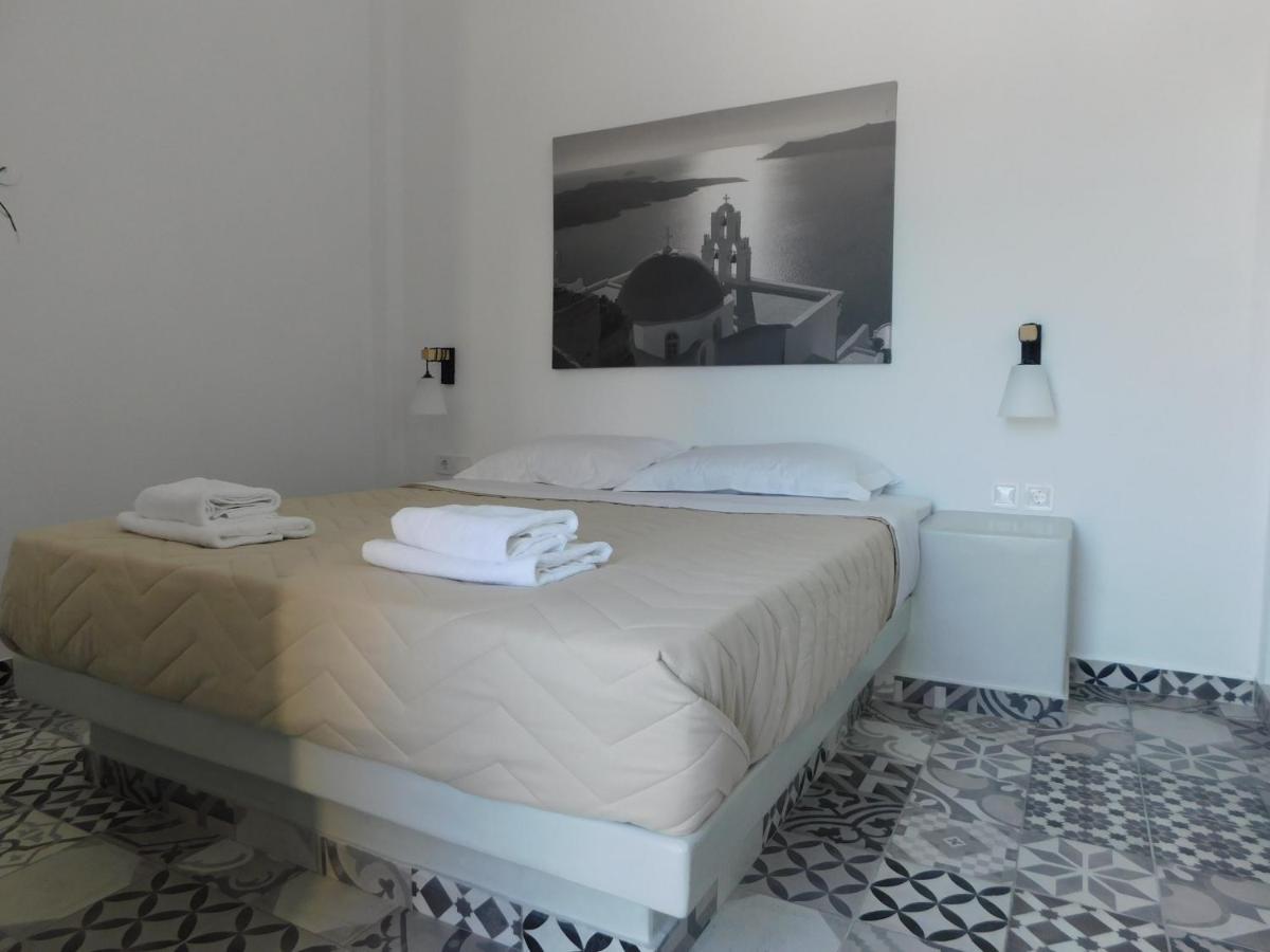 Fira Capital Rooms Exterior foto